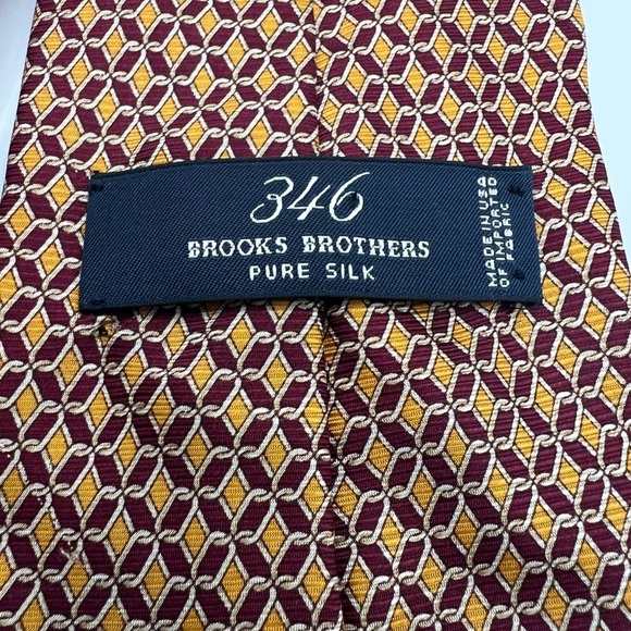 Brooks Brothers Silk Tie Gold - Picture 3 of 3